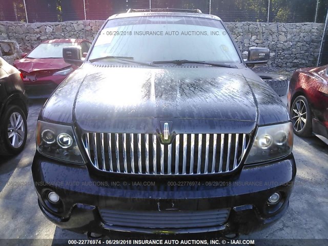 5LMFU28R04LJ25767 - 2004 LINCOLN NAVIGATOR BLACK photo 6