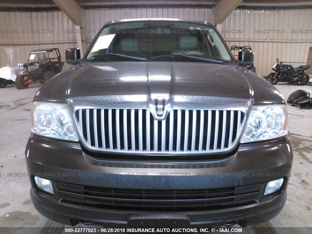 5LMFU27585LJ13480 - 2005 LINCOLN NAVIGATOR GRAY photo 6