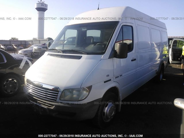 WD2YD542135525378 - 2003 SPRINTER 3500 SPRINTER  WHITE photo 2