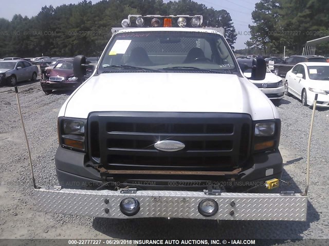 1FDSF30506ED67315 - 2006 FORD F350 SRW SUPER DUTY WHITE photo 6