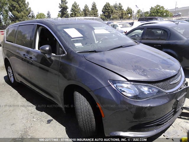 2C4RC1CG2HR560780 - 2017 CHRYSLER PACIFICA LX ნაცრისფერი ფოტო 1