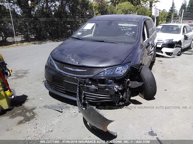 2C4RC1CG2HR560780 - 2017 CHRYSLER PACIFICA LX GRAY photo 2