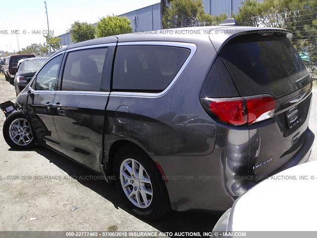 2C4RC1CG2HR560780 - 2017 CHRYSLER PACIFICA LX ნაცრისფერი ფოტო 3