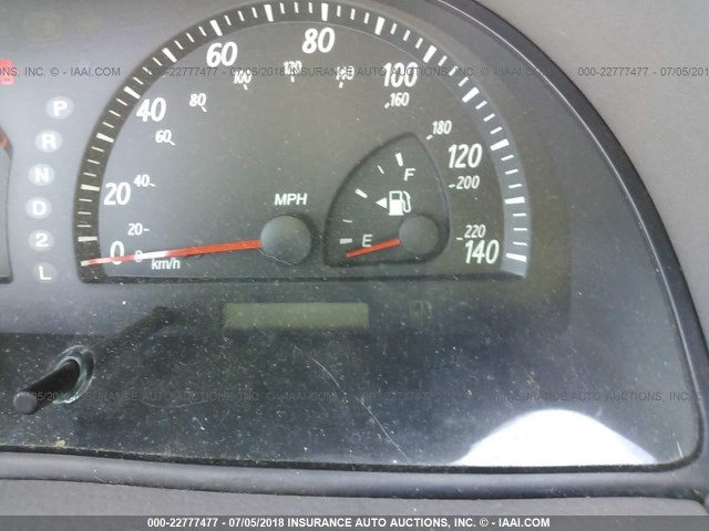 4T1BF32K82U506089 - 2002 TOYOTA CAMRY LE/XLE/SE 银色 照片 7