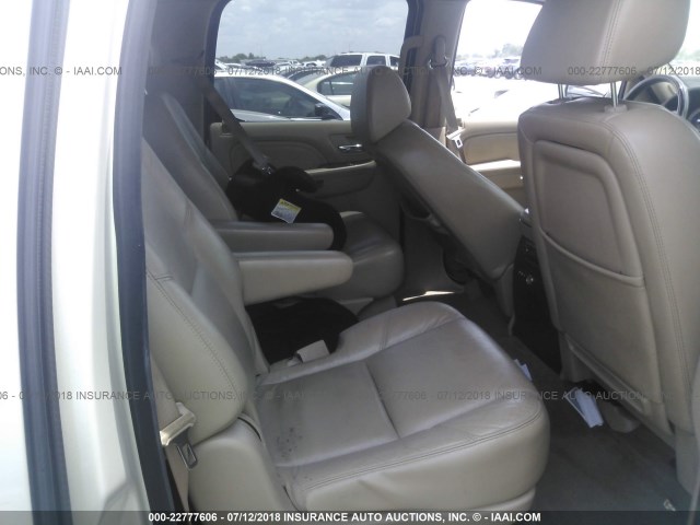 1GYFK26279R179374 - 2009 CADILLAC ESCALADE ESV LUXURY WHITE photo 8