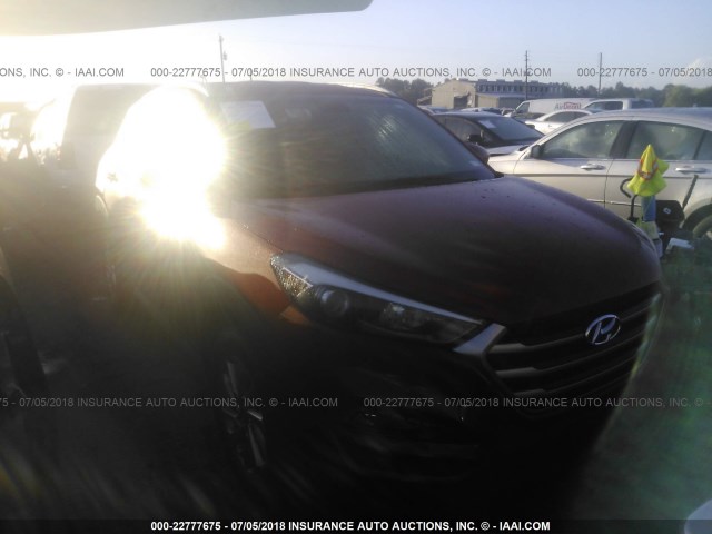 KM8J33A44HU260576 - 2017 HYUNDAI TUCSON LIMITED/SPORT AND ECO/SE ORANGE photo 1