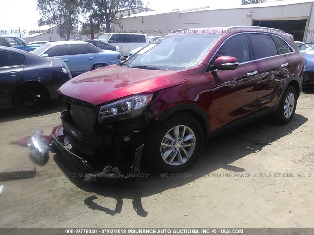 5XYPG4A38HG261442 - 2017 KIA SORENTO LX/L RED photo 2