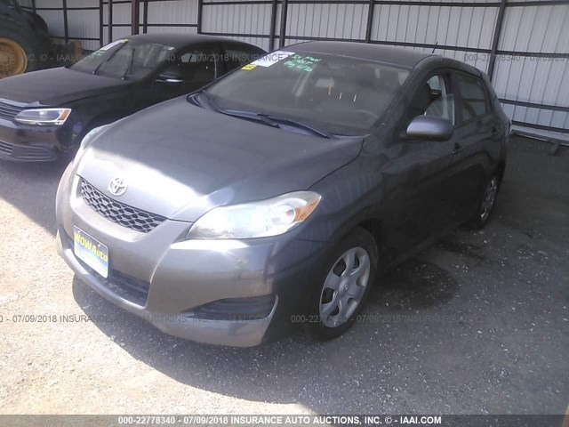 2T1KU4EE9AC350954 - 2010 TOYOTA COROLLA MATRIX  GRAY photo 2