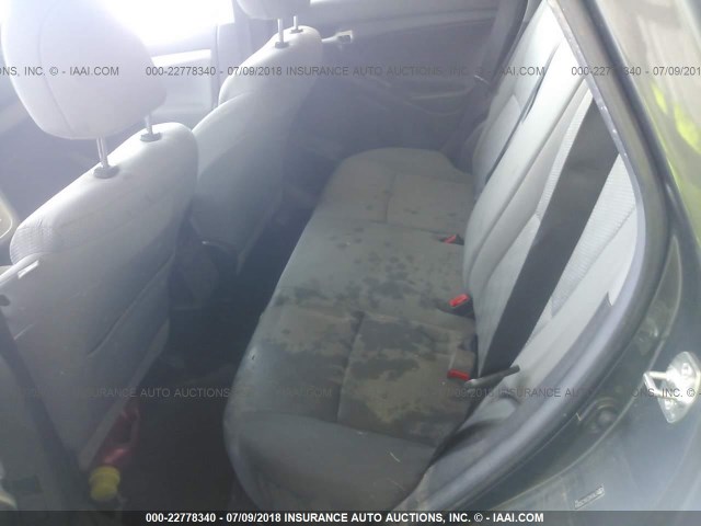 2T1KU4EE9AC350954 - 2010 TOYOTA COROLLA MATRIX  GRAY photo 8