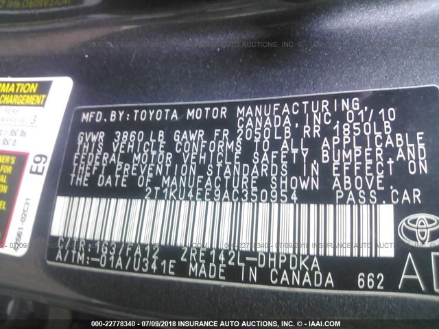 2T1KU4EE9AC350954 - 2010 TOYOTA COROLLA MATRIX  GRAY photo 9