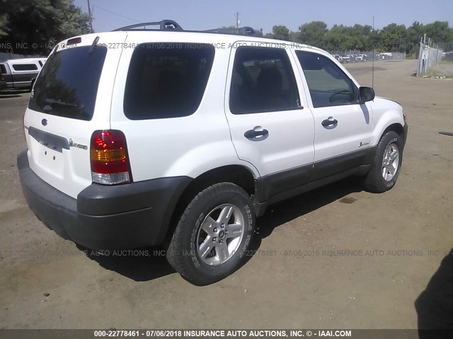 1FMCU96H85KD16644 - 2005 FORD ESCAPE HEV WHITE photo 4