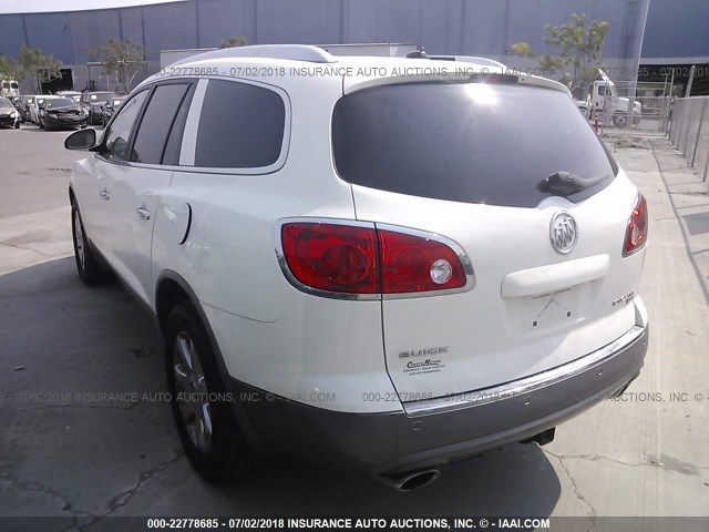 5GAEV23788J118994 - 2008 BUICK ENCLAVE CXL Blanc photo 3