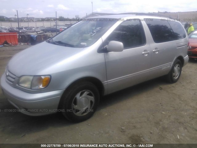 4T3ZF13C92U455963 - 2002 TOYOTA SIENNA LE/XLE SILVER photo 2