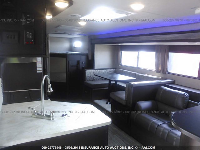 4X4TCKB28HK042327 - 2017 FOREST RIVER OTHER  棕色 照片 8