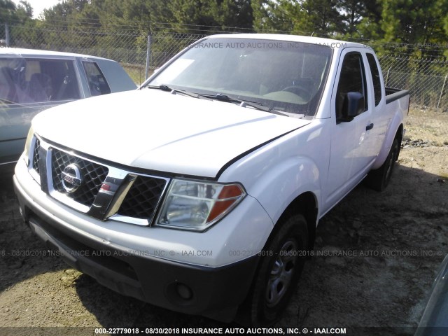 1N6BD06T77C457537 - 2007 NISSAN FRONTIER KING CAB XE WHITE photo 2