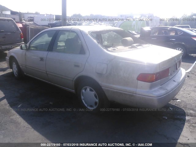 4T1BG22KXYU661209 - 2000 TOYOTA CAMRY CE/LE/XLE BROWN photo 3