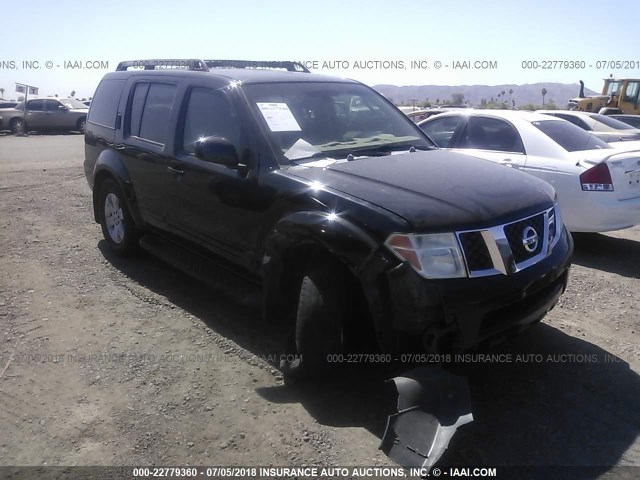 5N1AR18U45C712228 - 2005 NISSAN PATHFINDER LE/SE/XE BLACK photo 1