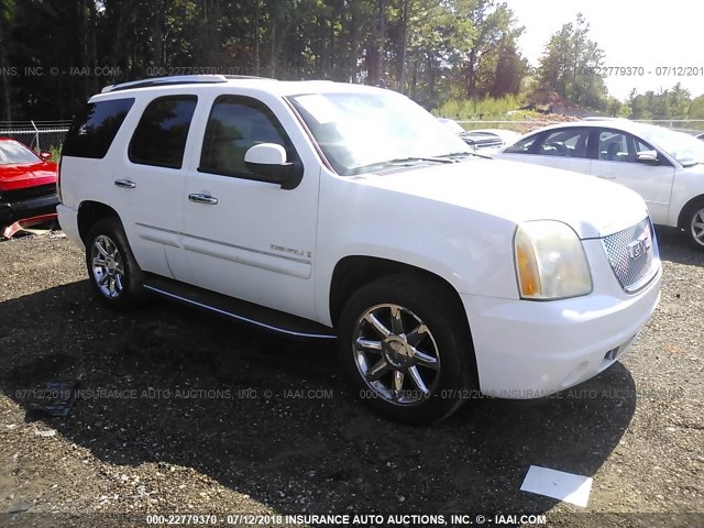 1GKFK63817J358645 - 2007 GMC YUKON DENALI WHITE photo 1