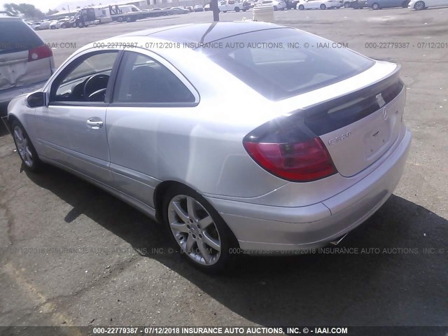 WDBRN64J34A589672 - 2004 MERCEDES-BENZ C 320 SPORT COUPE SILVER photo 3