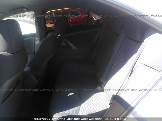 4T1BF3EK3BU726929 - 2011 TOYOTA CAMRY SE/LE/XLE WHITE photo 8