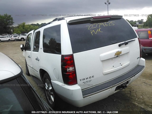 1GNUKCE00AR158588 - 2010 CHEVROLET TAHOE K1500 LTZ WHITE photo 3