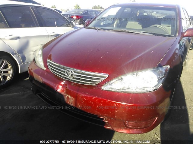 4T1BE32K25U014021 - 2005 TOYOTA CAMRY LE/XLE/SE 栗色 照片 6