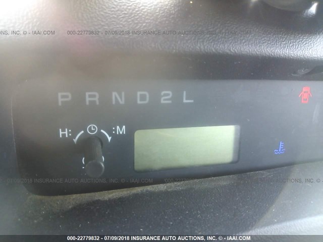 JTLKT324850201609 - 2005 TOYOTA SCION XB BLUE photo 7