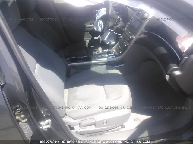 1G11A5SA3DF317318 - 2013 CHEVROLET MALIBU LS GRAY photo 5