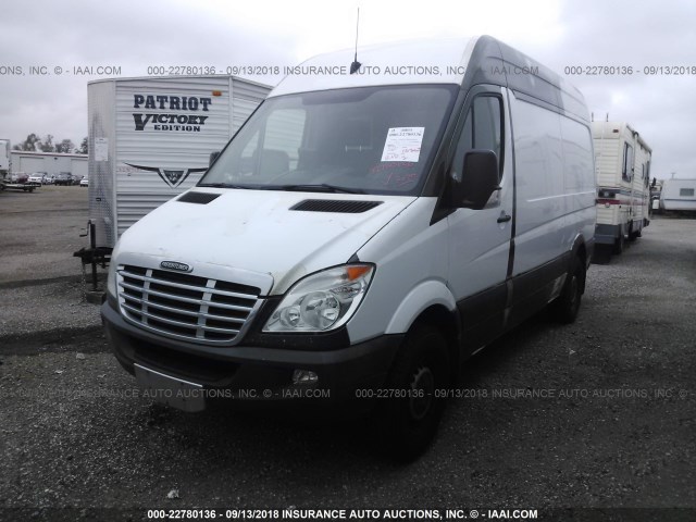 WDYPE7CC4D5809447 - 2013 FREIGHTLINER Sprinter 2500 WHITE photo 2