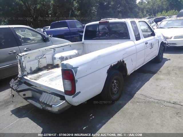 1N6DD26S6XC320469 - 1999 NISSAN FRONTIER KING CAB XE/KING CAB SE WHITE photo 4