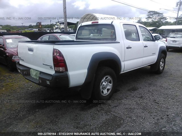 5TEJU62NX7Z388840 - 2007 TOYOTA TACOMA DOUBLE CAB PRERUNNER WHITE photo 4