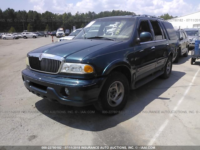5LMPU28LXWLJ14374 - 1998 LINCOLN NAVIGATOR 绿色 照片 2