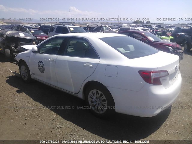 4T1BD1FK0DU073391 - 2013 TOYOTA CAMRY HYBRID/LE/XLE 白色 照片 3