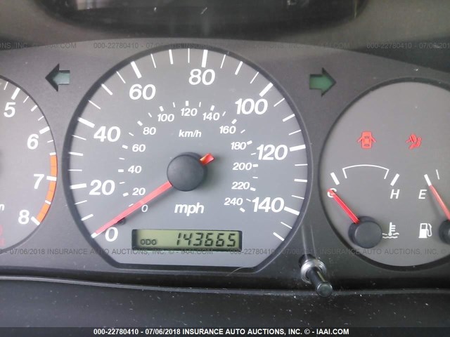 1YVGF22C125287218 - 2002 MAZDA 626 LX GRAY photo 7