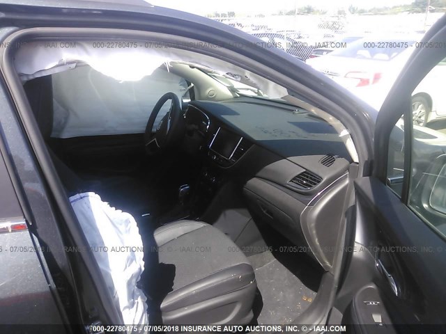 KL4CJASB9HB187862 - 2017 BUICK ENCORE PREFERRED Grau Foto 5