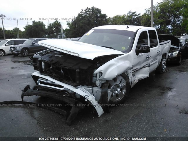 3GTP1VE02BG274459 - 2011 GMC SIERRA C1500 SLE WHITE photo 6