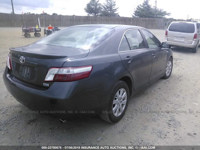 4T1BB46K58U044353 - 2008 TOYOTA CAMRY HYBRID GRAY photo 4