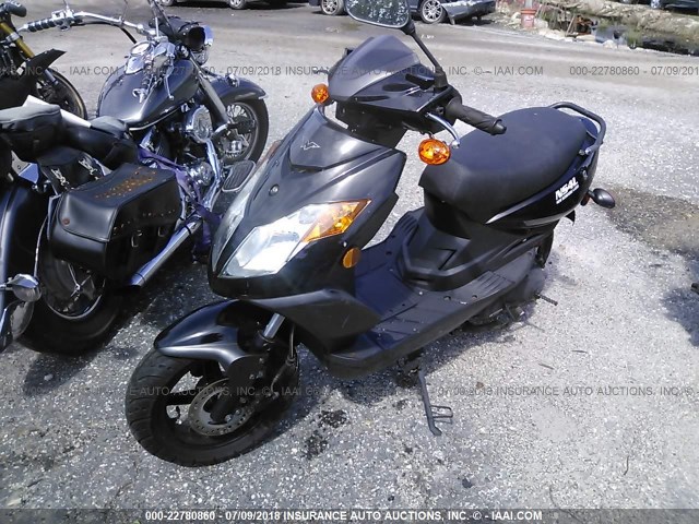 L5YACBPAXE1110506 - 2014 HONDA CH50  BLACK photo 2