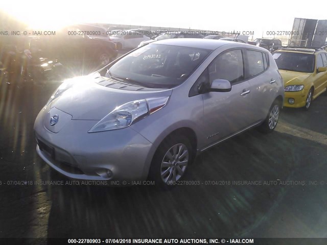 1N4AZ0CP7DC412185 - 2013 NISSAN LEAF S/SV/SL SILVER photo 2