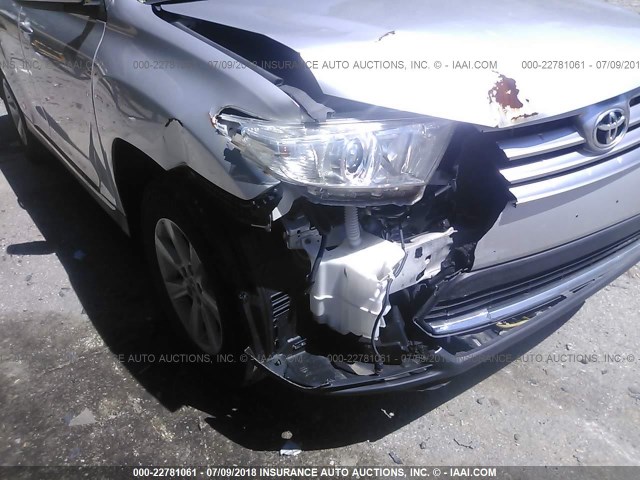 5TDBK3EH6DS196399 - 2013 TOYOTA HIGHLANDER PLUS/SE SILVER photo 6