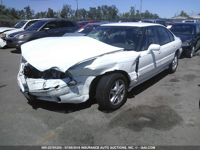 1G2HX52K1XH235582 - 1999 PONTIAC BONNEVILLE SE WHITE photo 2