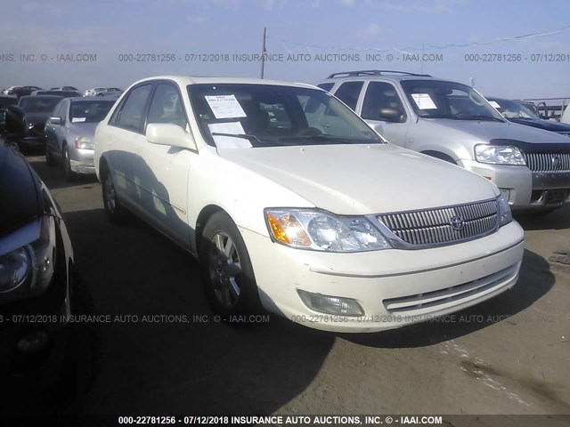 4T1BF28B22U220014 - 2002 TOYOTA AVALON XL/XLS WHITE photo 1