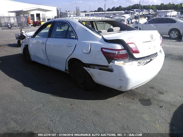4T1BK46K07U503920 - 2007 TOYOTA CAMRY NEW GENERAT LE/XLE/SE WHITE photo 3