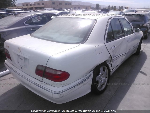 WDBJF70G5YA954191 - 2000 MERCEDES-BENZ E 430 WHITE photo 4