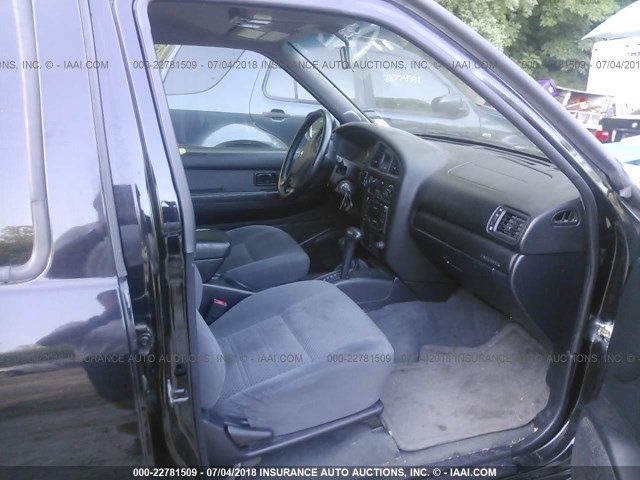 JN8DR09Y62W700545 - 2002 NISSAN PATHFINDER LE/SE BLACK photo 5