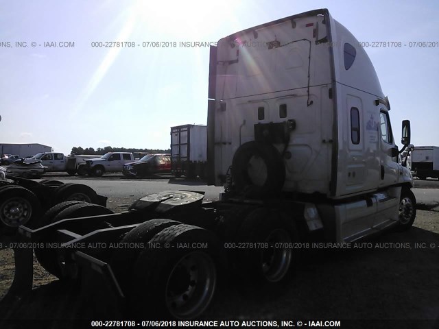 1FUJGLDR3CSBH1772 - 2012 FREIGHTLINER CASCADIA 125  Unknown photo 4