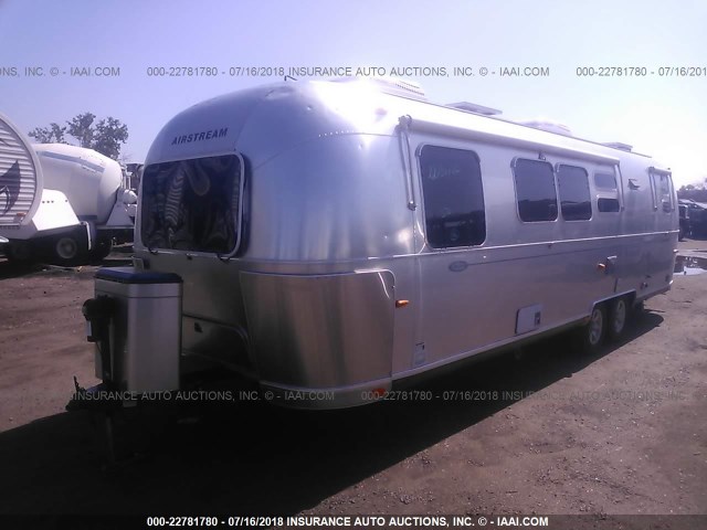 1STC9YP28DJ528363 - 2013 AIRSTREAM FLYGCLD  Unknown photo 2