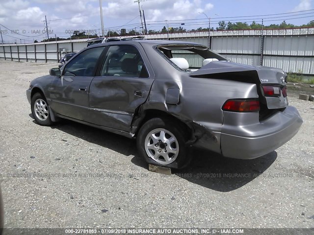4T1BG22K9XU573038 - 1999 TOYOTA CAMRY CE/LE/XLE Pewter photo 3