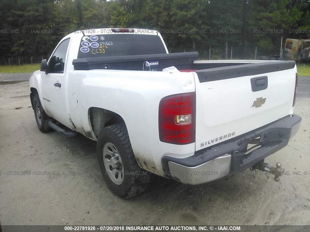 1GCEC14X57Z641662 - 2007 CHEVROLET SILVERADO C1500 CLASSIC WHITE photo 3