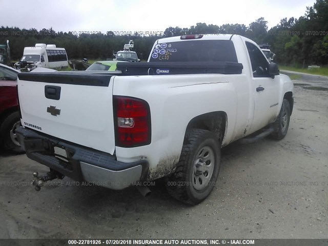 1GCEC14X57Z641662 - 2007 CHEVROLET SILVERADO C1500 CLASSIC WHITE photo 4
